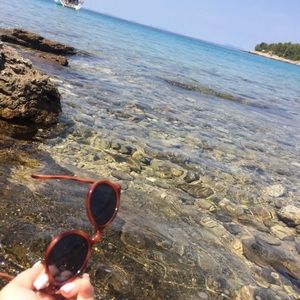 Meet your Posher, Ana